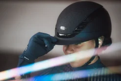 AIRLUXE SUPREME GLAM Short Visor