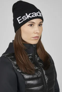 KNIT HAT